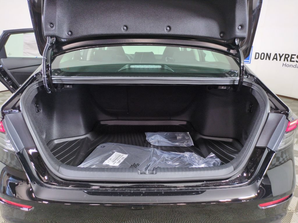 New 2026 Honda Accord SE image 22