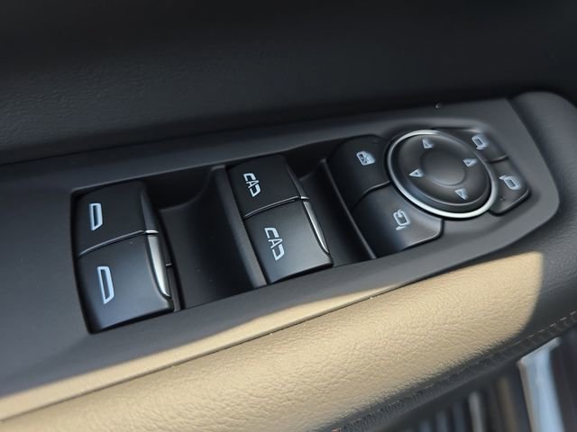 New 2025 Chevrolet Suburban High Country image 24