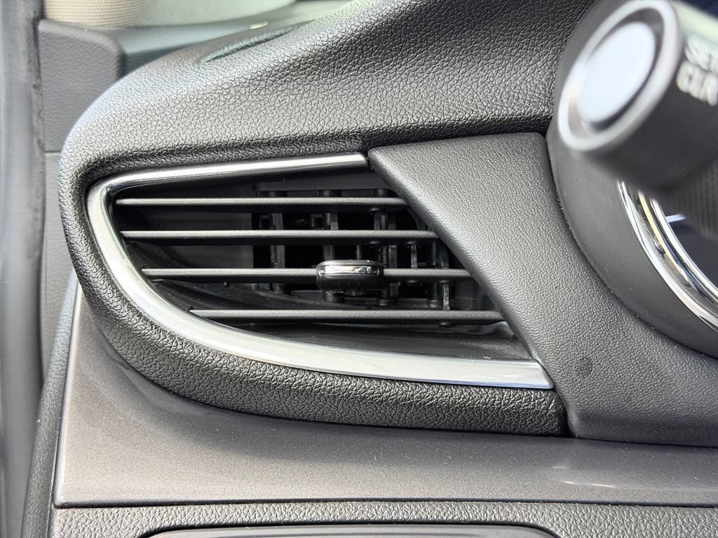 Used 2019 Buick Encore Preferred FWD image 36