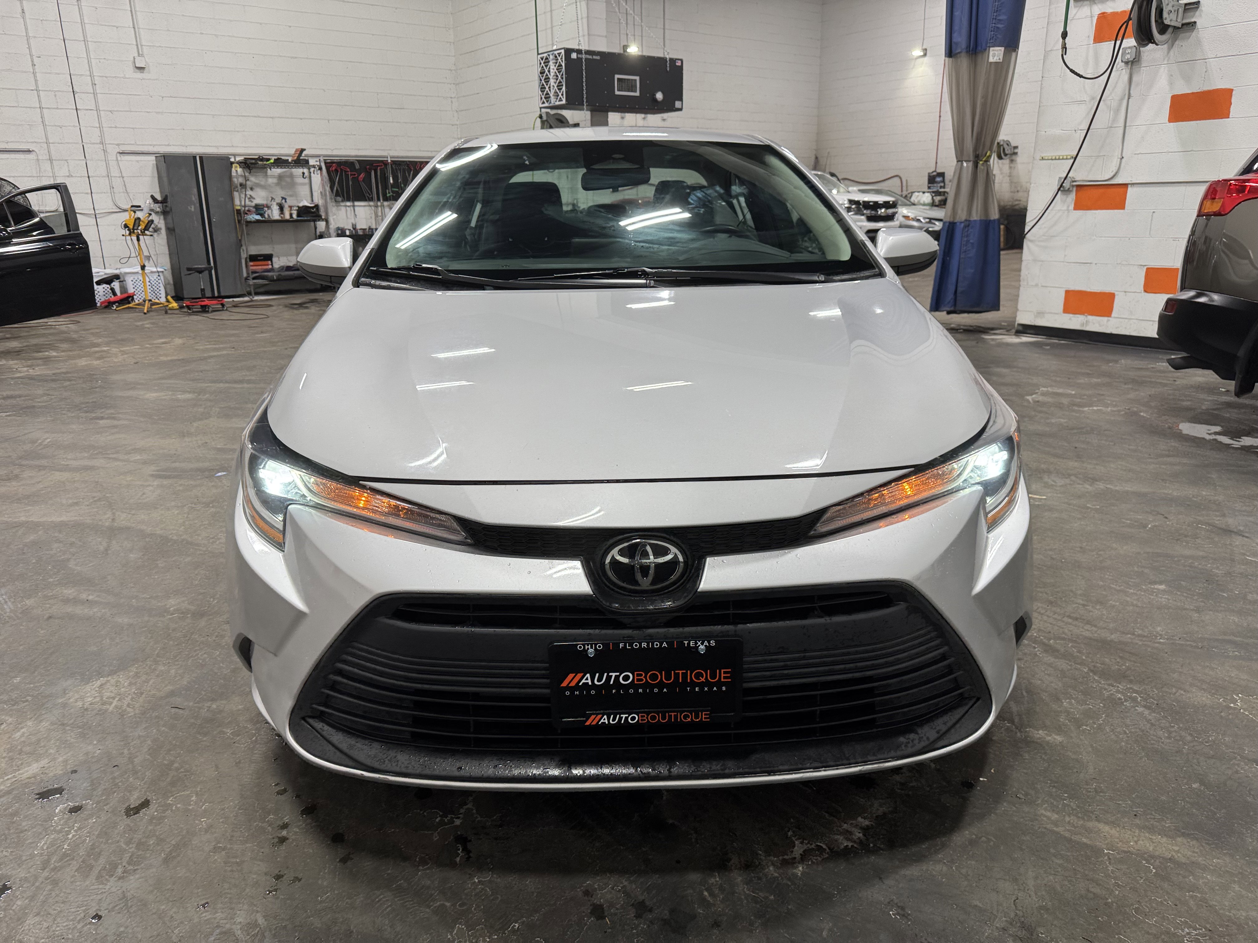 Used 2023 Toyota Corolla LE image 9