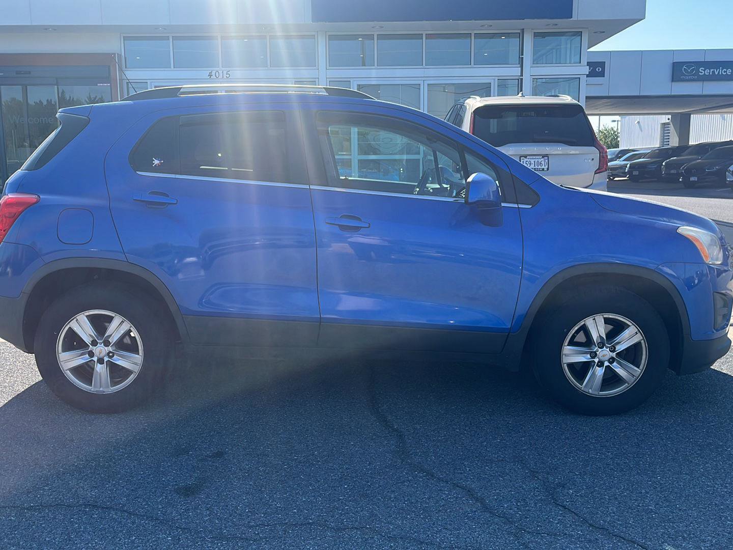 Used 2016 Chevrolet Trax LT w/ LT Convenience Package AWD/4WD image 3