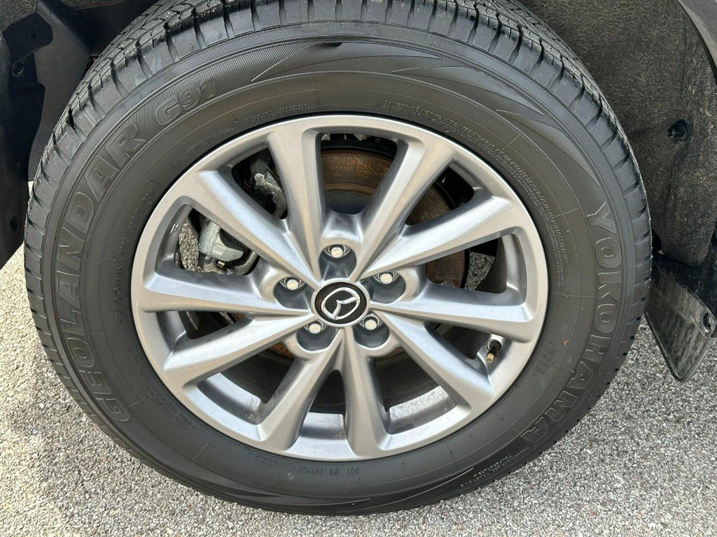 Used 2025 MAZDA CX-5 AWD 2.5 S w/ Preferred Package image 6