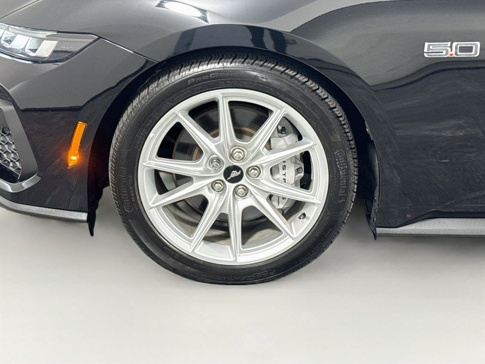 Used 2025 Ford Mustang GT Premium RWD image 33