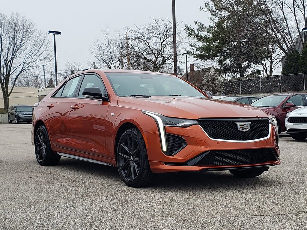 Used 2023 Cadillac CT4 Sport image 3