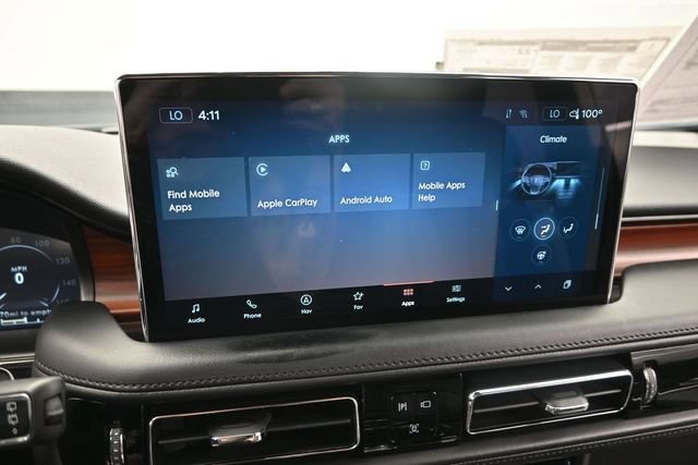 Used 2023 Lincoln Nautilus Reserve AWD/4WD image 34