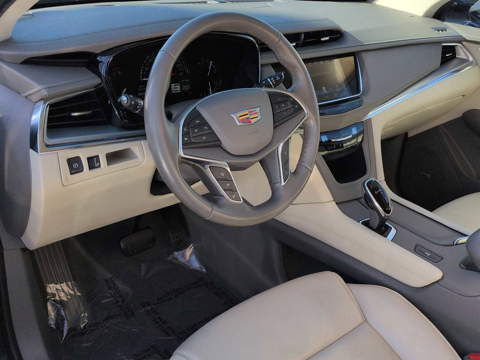 Used 2019 Cadillac XT5 Luxury image 15