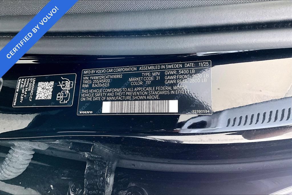 Certified 2026 Volvo XC60 B5 Plus AWD/4WD image 44