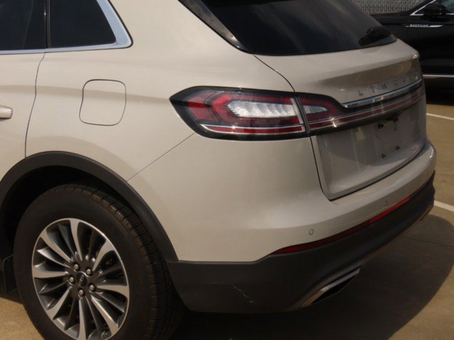 Certified 2023 Lincoln Nautilus FWD w/ Premium Package image 14