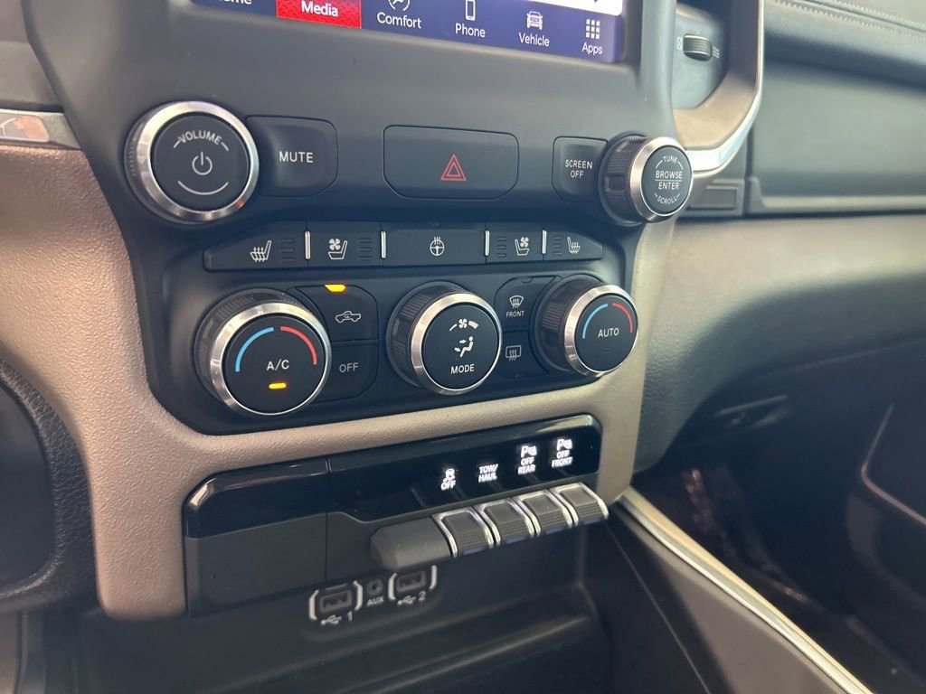 Used 2022 RAM 1500 Laramie AWD/4WD image 49