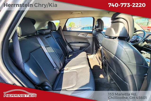 Used 2023 Kia Sportage EX AWD/4WD image 27