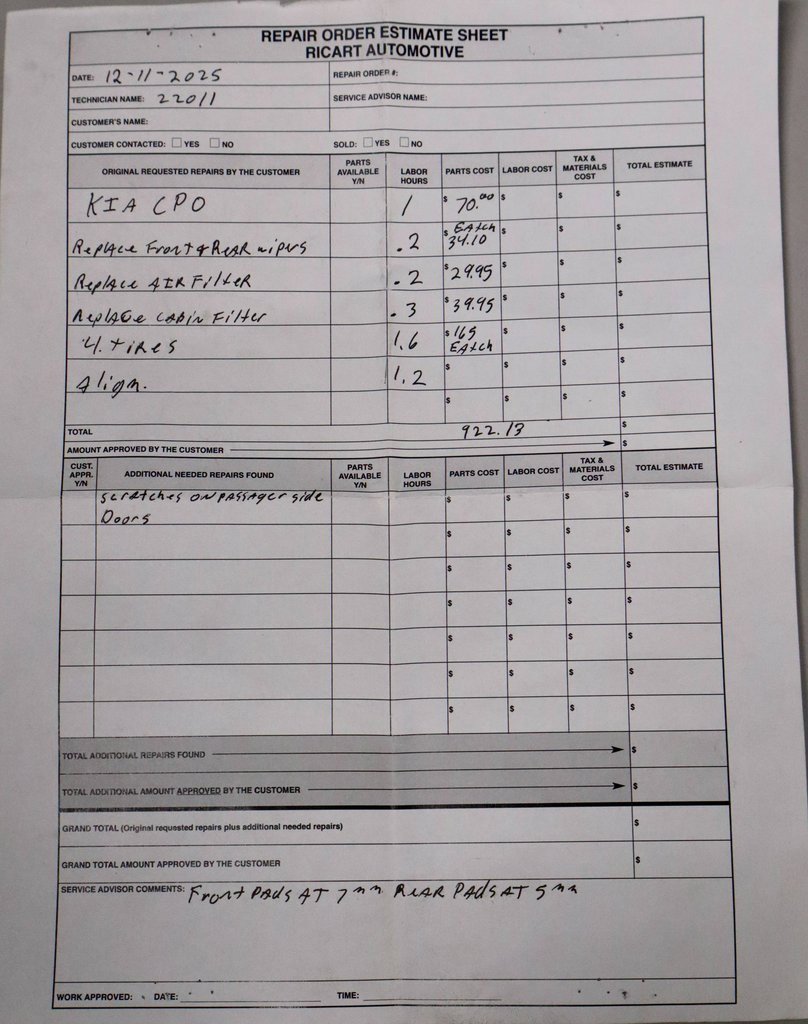 Used 2024 Kia Sorento S image 6