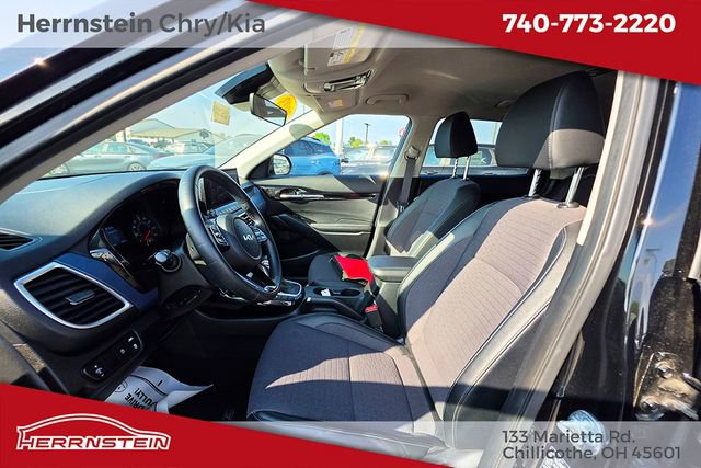 Used 2023 Kia Seltos S w/ Navigation Package AWD/4WD image 21