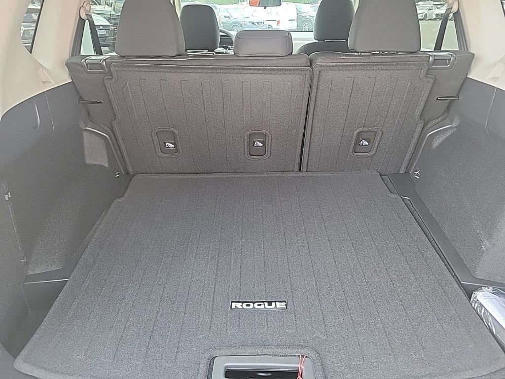 New 2026 Nissan Rogue SV image 20