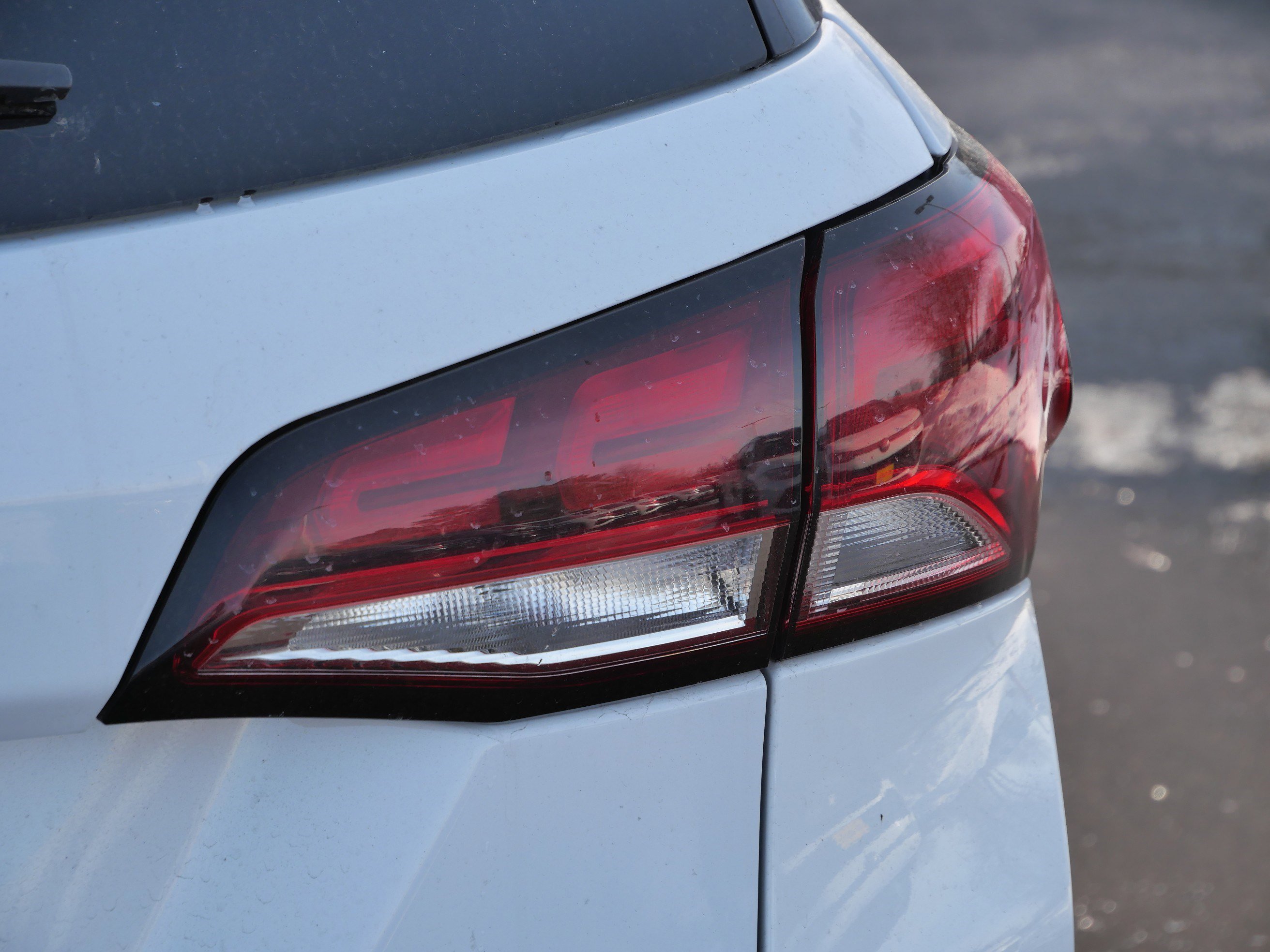 Used 2022 Chevrolet Equinox LT image 17