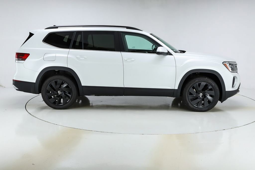 New 2026 Volkswagen Atlas SE image 10
