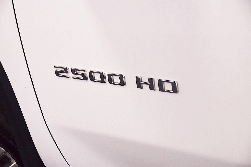 Used 2021 Chevrolet Silverado 2500 High Country w/ Z71 Off-Road Package image 15