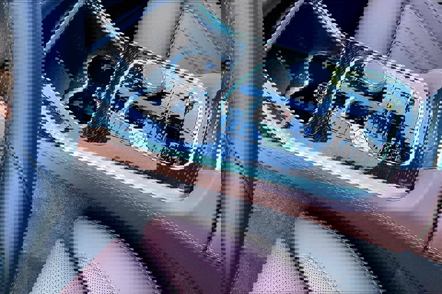 Used 2026 BMW X7 xDrive40i image 16