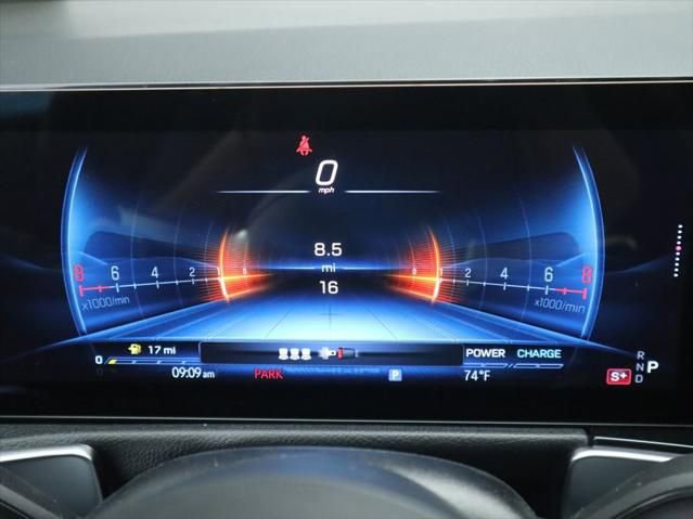 New 2026 Mercedes-Benz GLB 35 AMG 4MATIC image 31