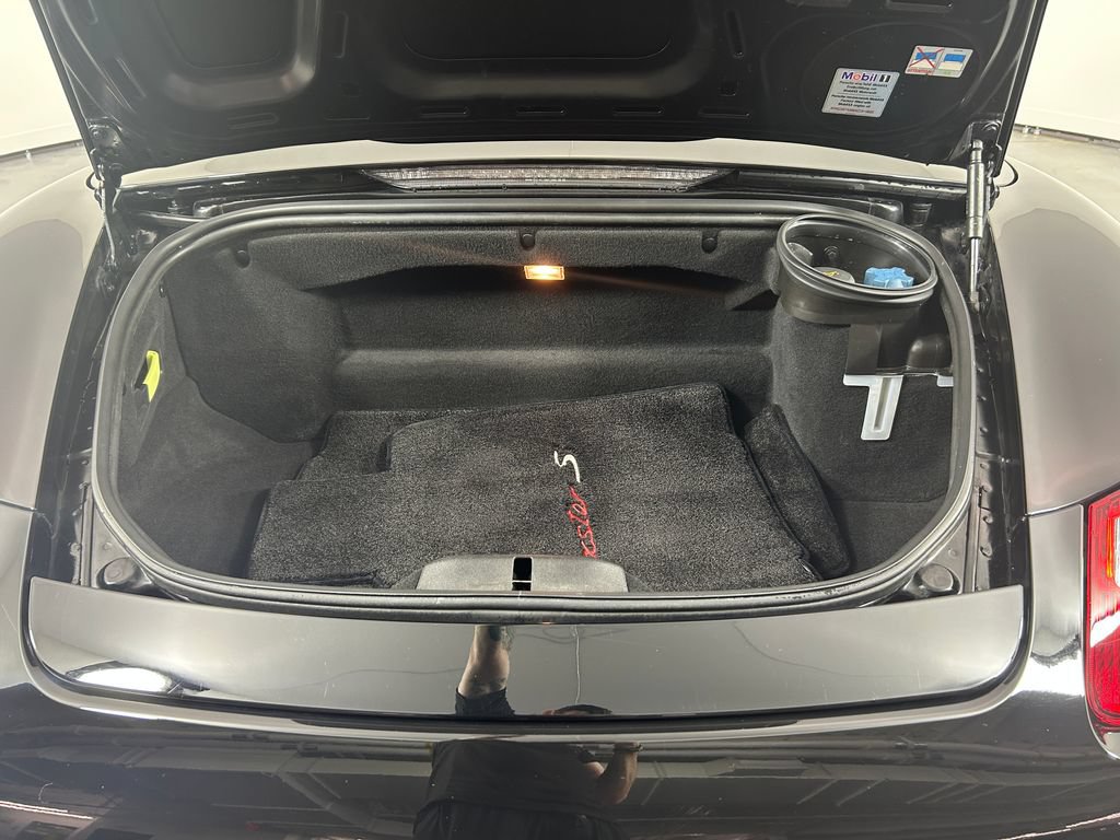 Used 2005 Porsche Boxster S RWD image 27