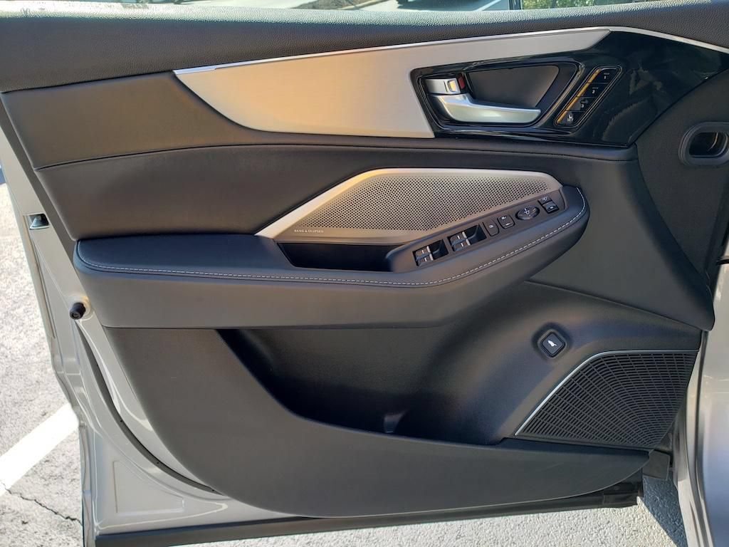 Certified 2026 Acura MDX w/ Technology Package AWD/4WD image 18