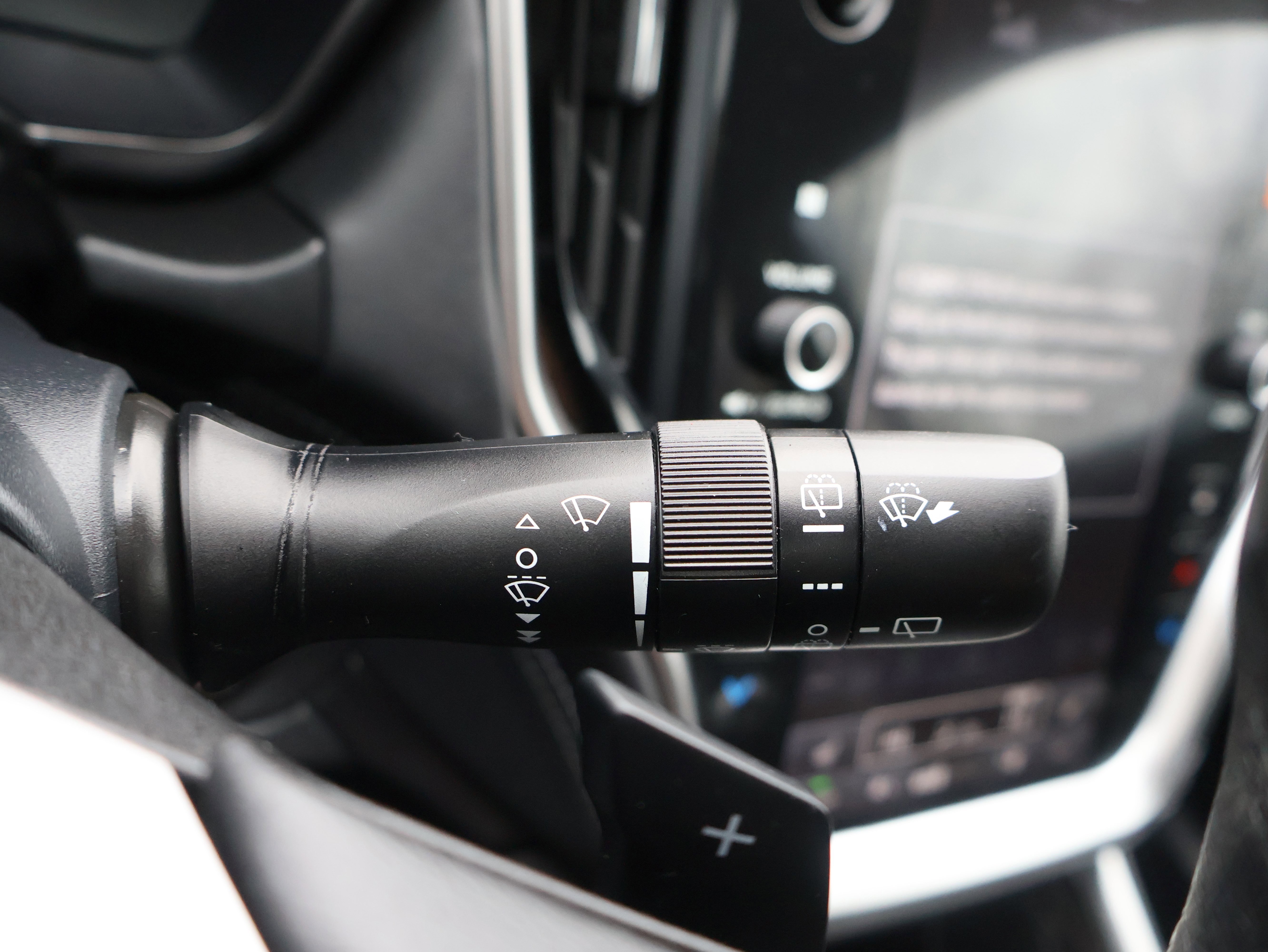 Used 2023 Subaru Outback Limited image 34