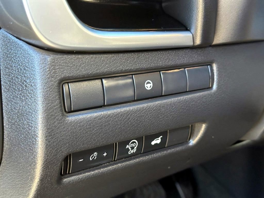 Certified 2025 Nissan Rogue SV w/ Rock Creek Premium Package image 21