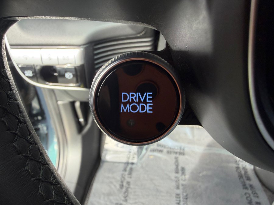 Used 2023 Hyundai Ioniq 5 Limited RWD image 17