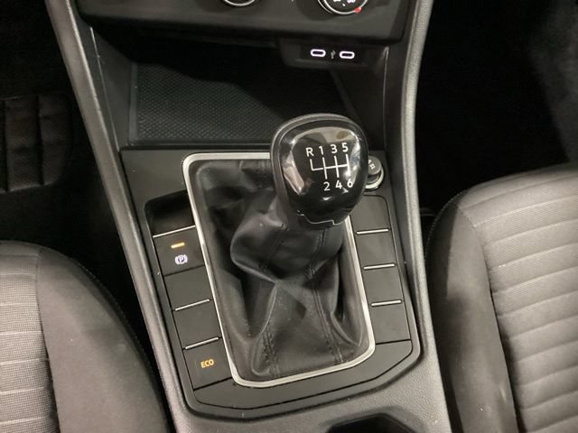 Used 2023 Volkswagen Jetta S FWD image 17