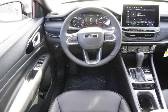 New 2026 Jeep Compass Limited AWD/4WD image 13