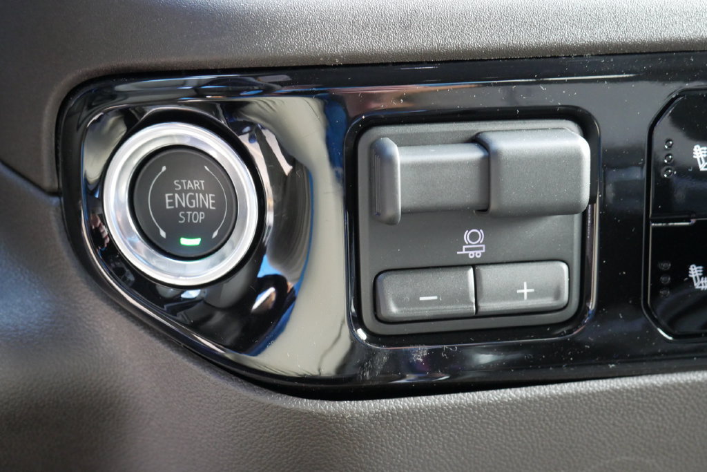 New 2026 Chevrolet Silverado 2500 LT w/ Safety Package AWD/4WD image 24