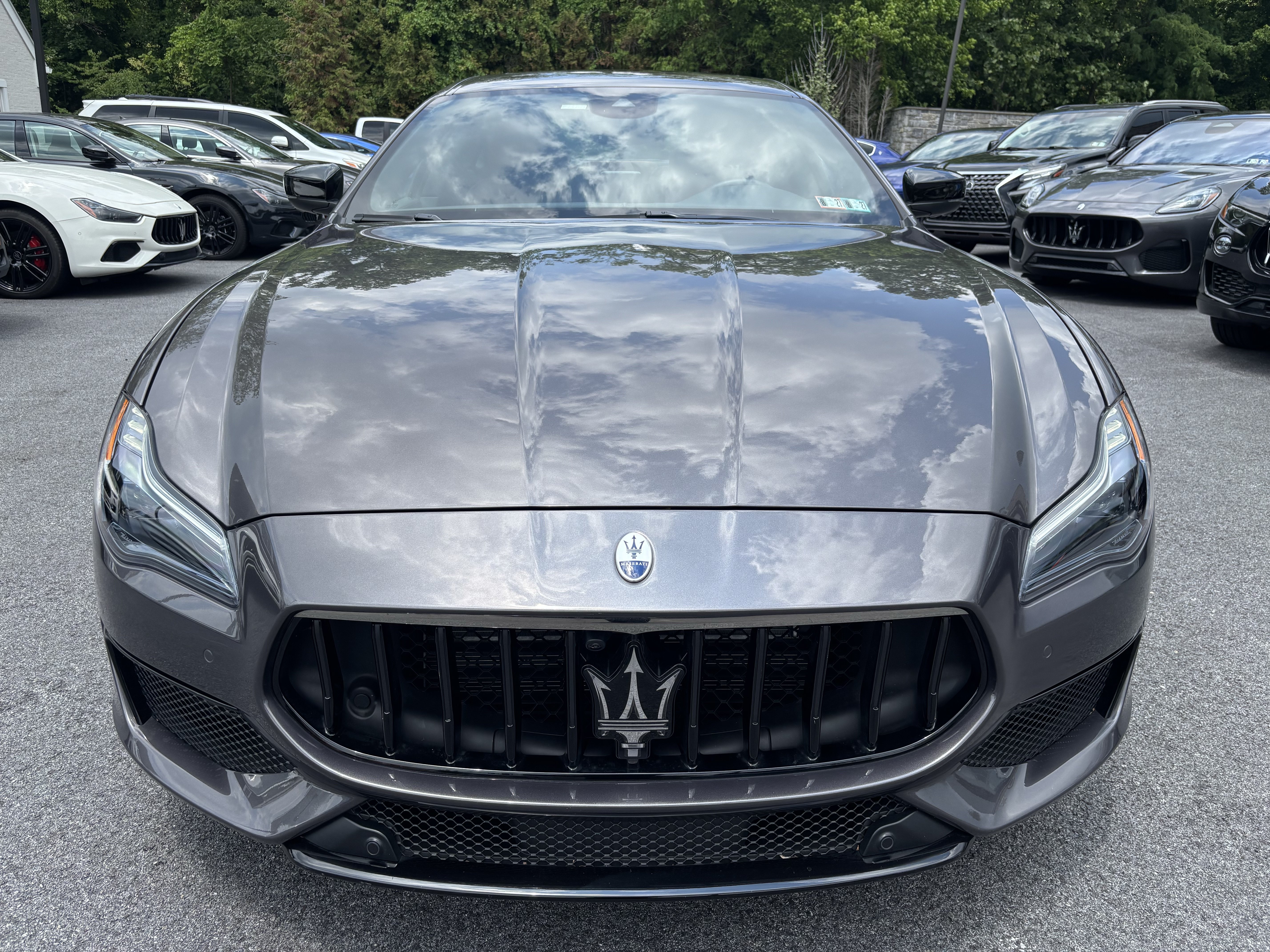 Used 2022 Maserati Quattroporte Modena Q4 AWD/4WD image 8