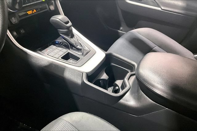 Used 2019 Toyota RAV4 LE AWD/4WD image 22