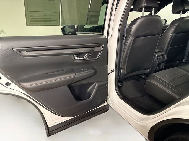 Certified 2025 Honda CR-V Sport-L image 42