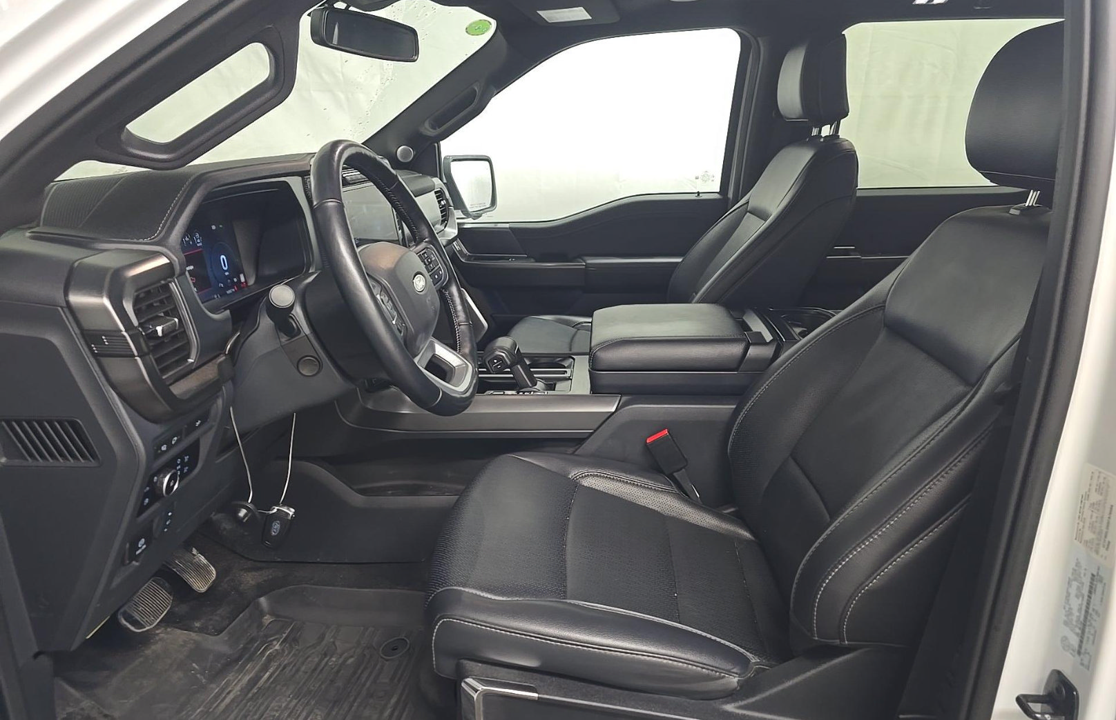 Used 2024 Ford F150 Lariat w/ Equipment Group 502A High AWD/4WD image 6