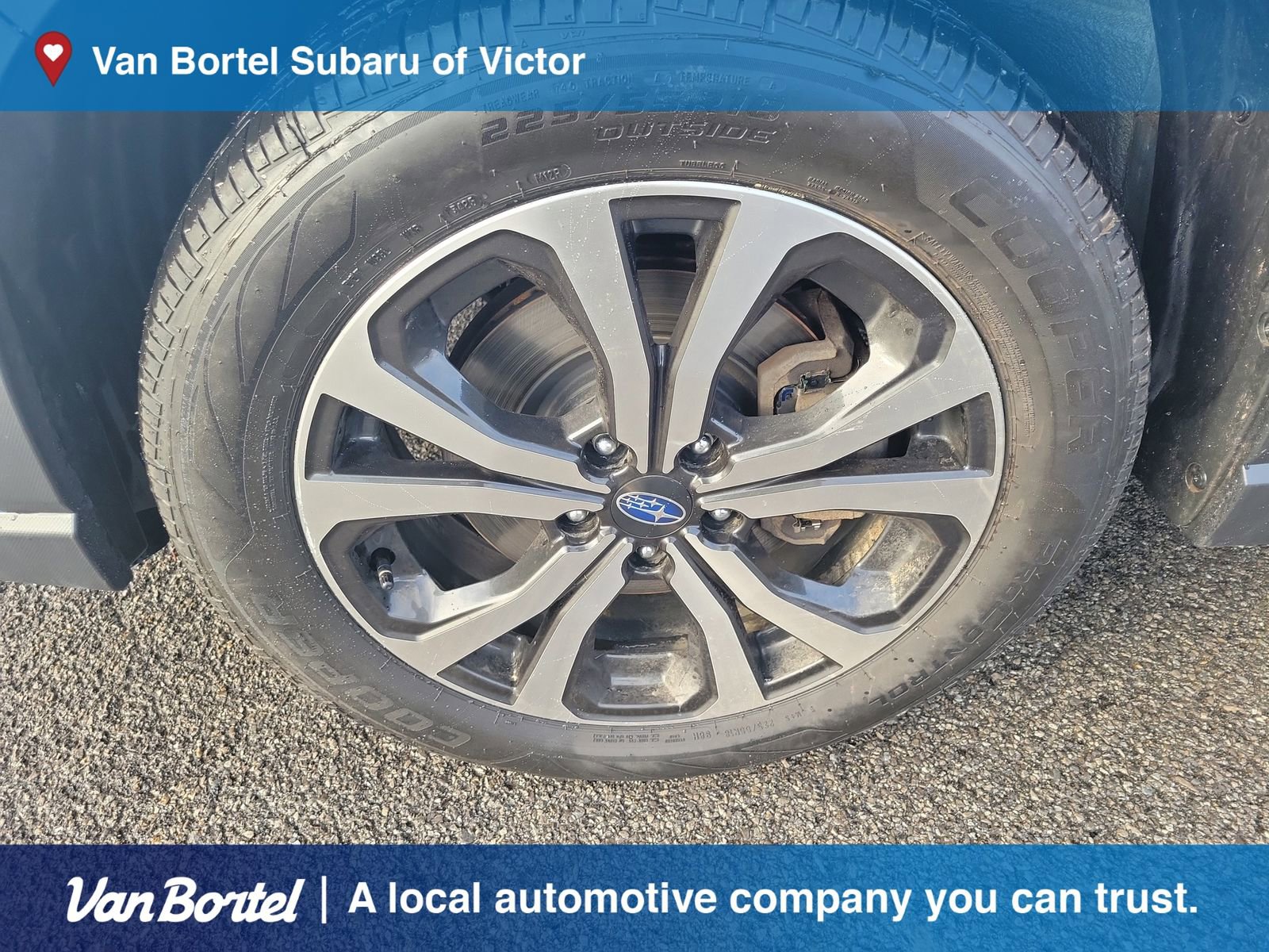 Used 2022 Subaru Forester Limited image 9