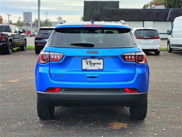 New 2026 Jeep Compass Latitude image 32