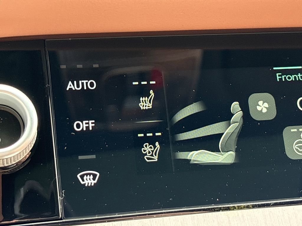 New 2026 Genesis GV70 2.5T Advanced AWD/4WD image 19