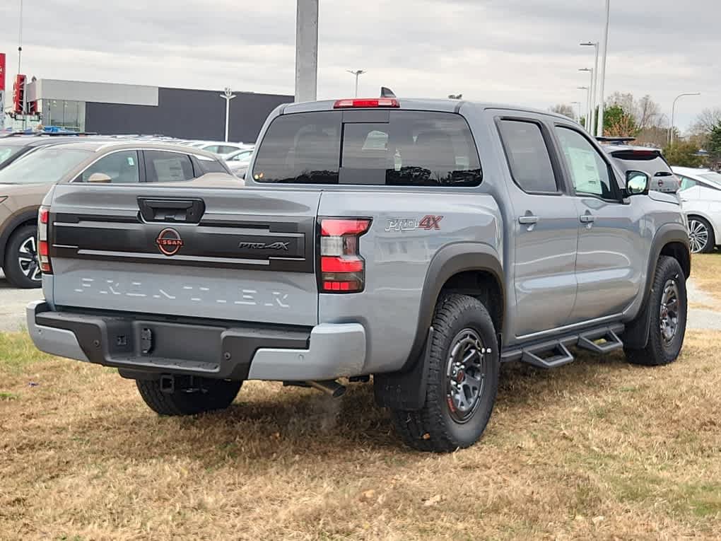 New 2026 Nissan Frontier PRO-4X w/ Pro-4x Convenience Package image 3