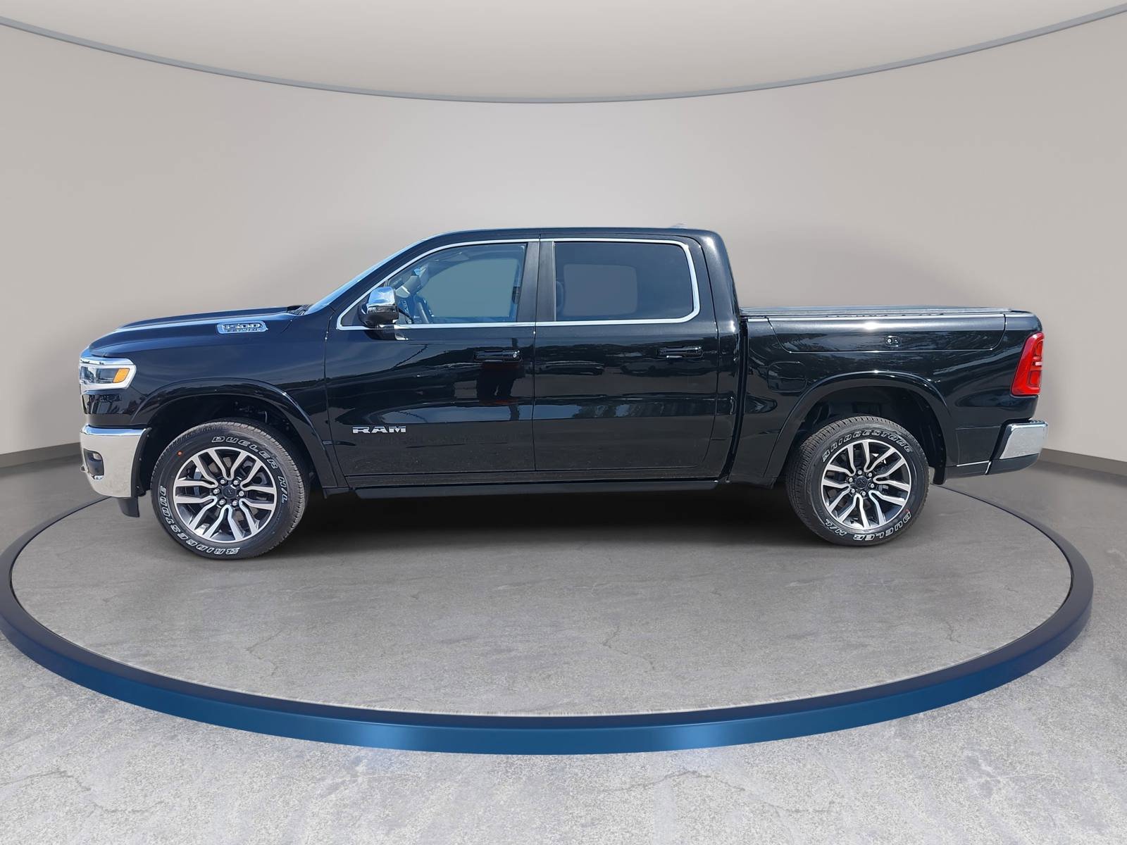 New 2025 RAM 1500 Limited AWD/4WD image 8