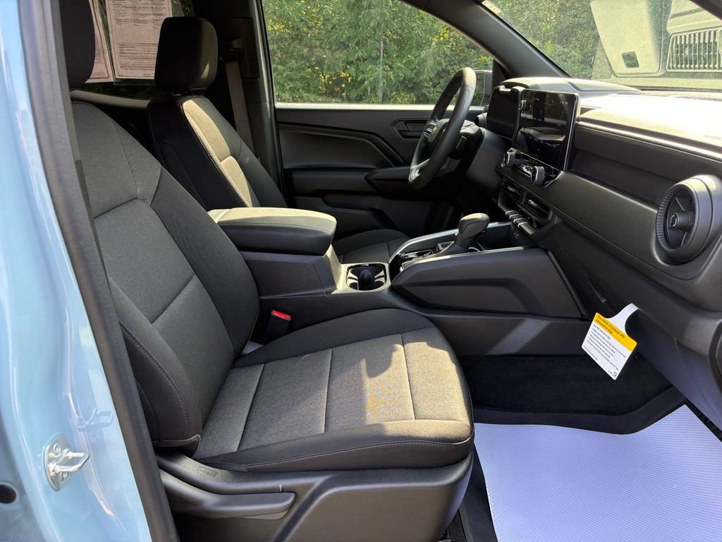 Used 2025 Chevrolet Colorado W/T w/ WT Custom Package RWD image 30