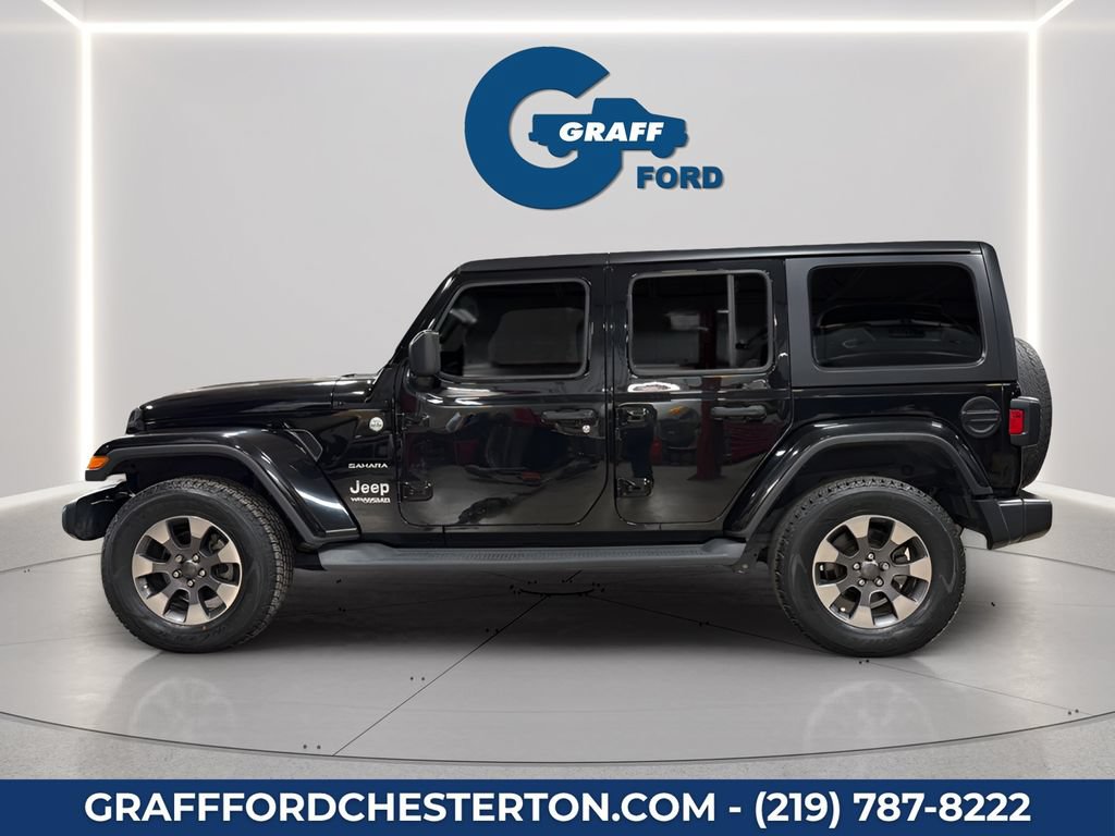 Used 2018 Jeep Wrangler Unlimited Sahara AWD/4WD image 12