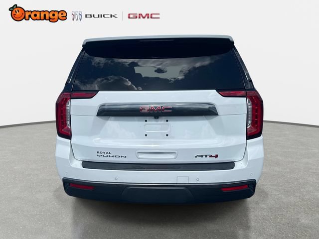 Used 2023 GMC Yukon AT4 w/ AT4 Premium Plus Package AWD/4WD image 4
