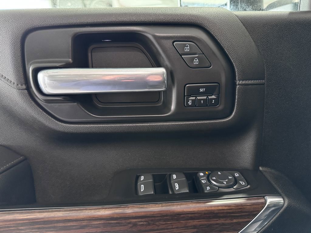 Used 2022 Chevrolet Silverado 3500 High Country w/ Z71 Off-Road Package image 30