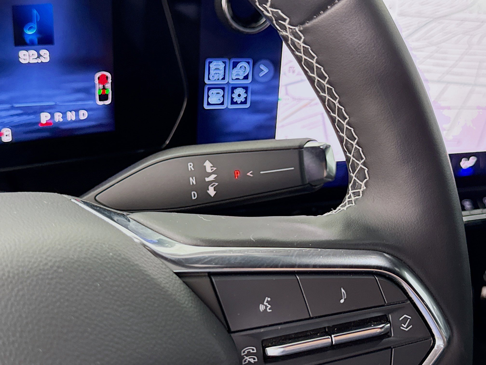 Used 2024 Chevrolet Blazer EV LT image 17