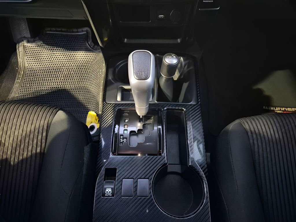 Used 2024 Toyota 4Runner TRD Off-Road image 41