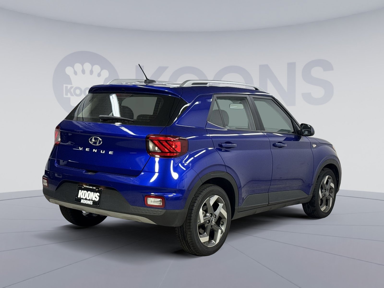 Used 2025 Hyundai Venue SEL FWD image 20