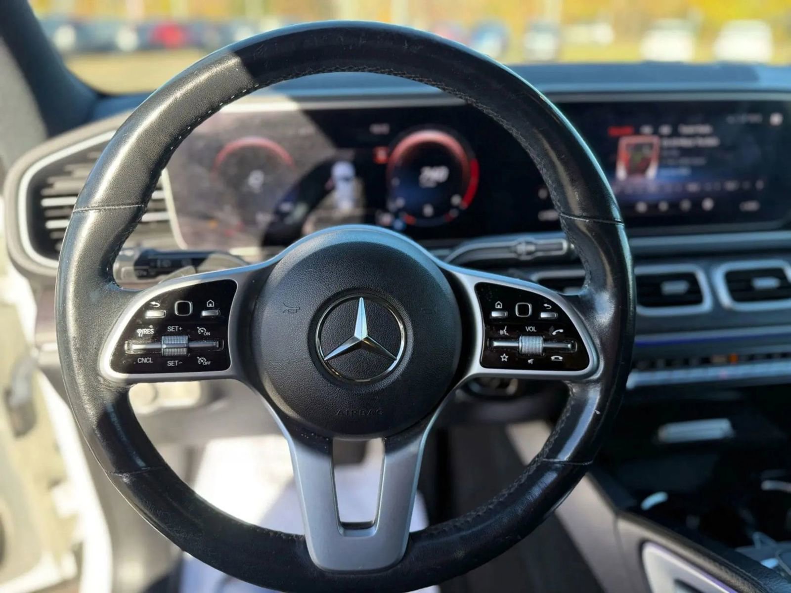 Used 2020 Mercedes-Benz GLE 350 4MATIC image 34