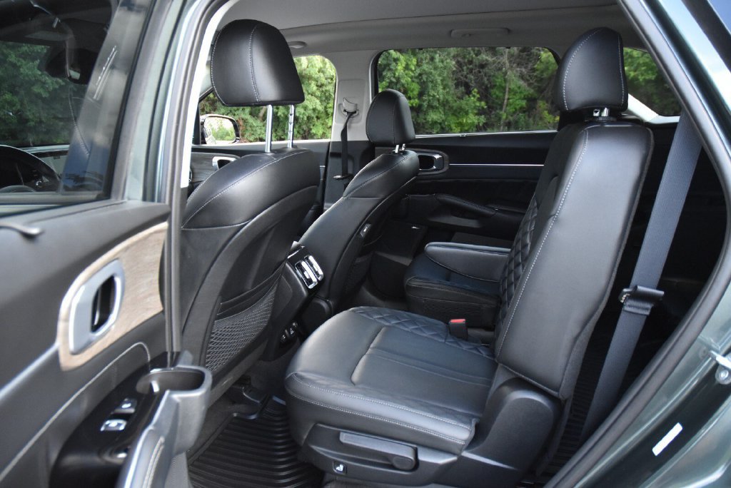 Used 2023 Kia Sorento SX Prestige AWD/4WD image 35