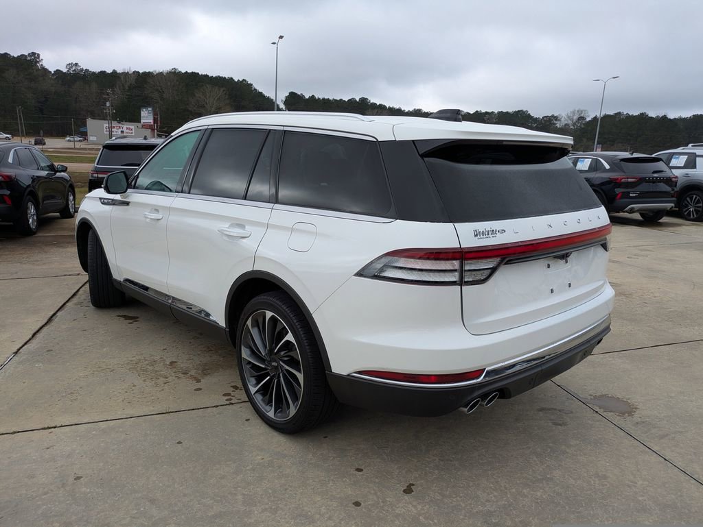 Used 2025 Lincoln Aviator Reserve w/ Equipment Group 201A image 6