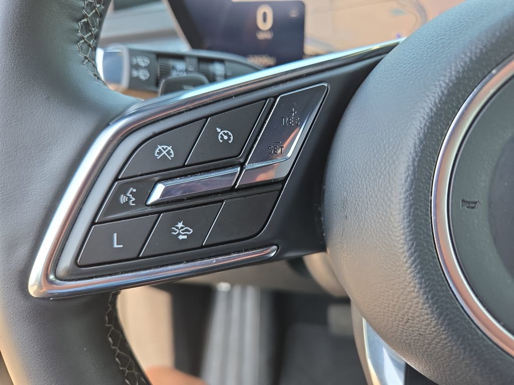 Used 2025 Buick Enclave Preferred FWD image 17